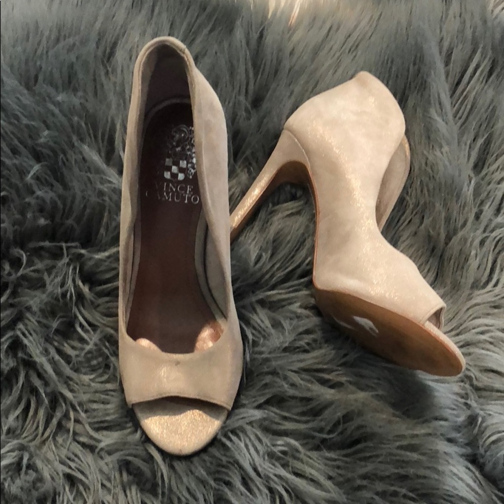 Vince Camuto Heels